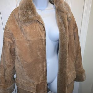 Faux shearling coat & genuine leather